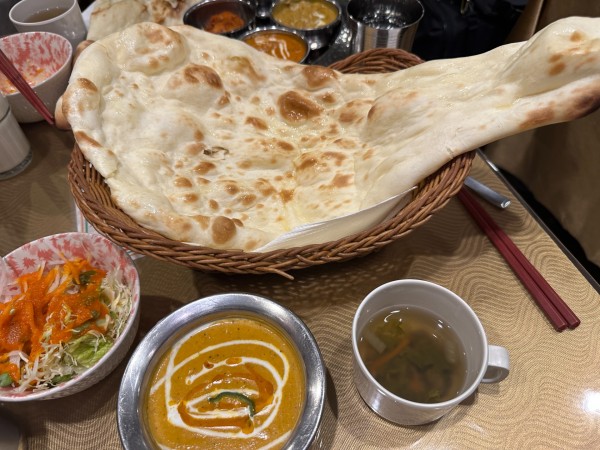 「日替わりセット（ナン・3辛）770円」@スターサンジ LABI1高崎店の写真