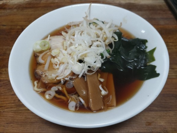 「醤油ラーメン」@亀戸ぎょうざ 錦糸町店の写真