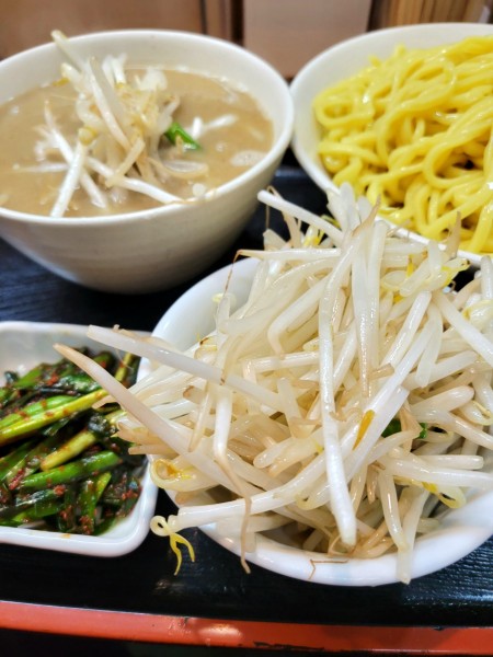 「味噌つけ麺大盛(麺硬め)+野菜大盛+辛ニラ」@味噌麺処 花道庵の写真