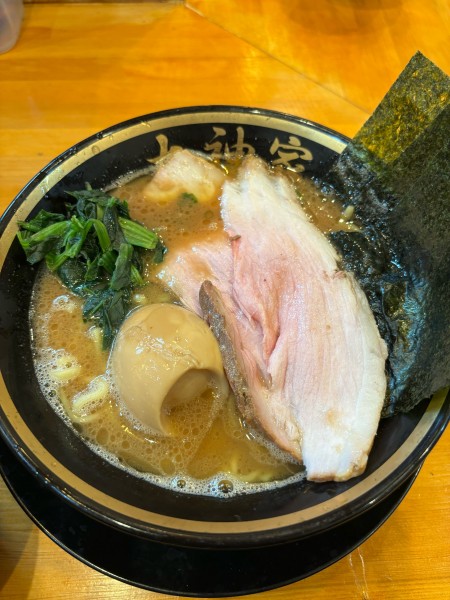 「学生ラーメン」@横浜家系ラーメン 大神家の写真
