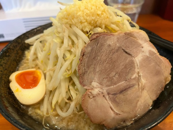 「らーめん」@ラーメン梅 梅島店の写真