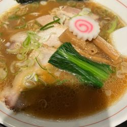 長岡生姜醤油らーめん1000円
