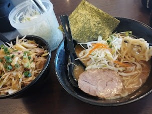 「らぁ麺(並盛)(800)＋セットネギチャーシュー丼(300)」@らぁ麺 はせ川の写真