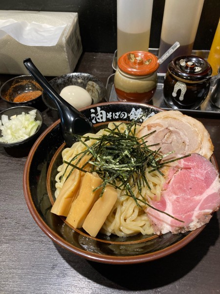 「鉄人の油そば」@油そばの鉄人 駅前横丁店の写真