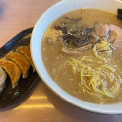 コテッぱらーめん（大盛）・餃子