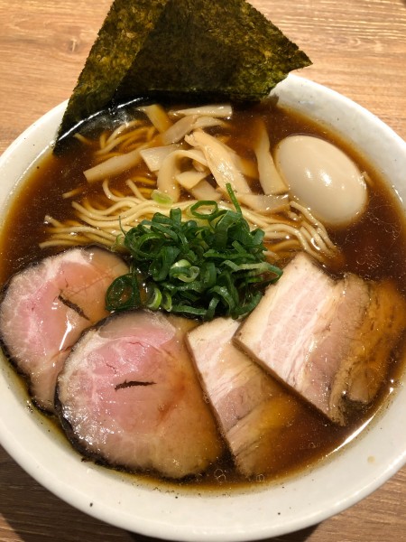 「特製中華そば大盛」@R+の写真