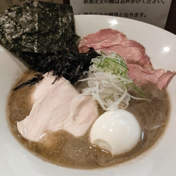 「特製濃厚煮干しラーメン」@麺屋 喜楽明人の写真
