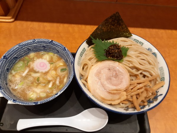「生七味つけ麺、大盛」@舎鈴 登戸店の写真