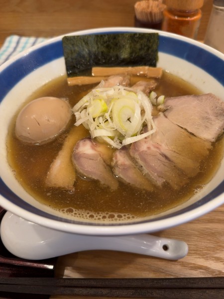 「特製中華蕎麦」@中華蕎麦 晴天 上大岡店の写真