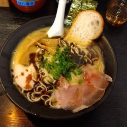 マー鶏ックス　塩　大盛