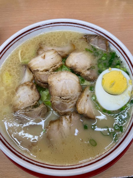 「朝ラー　チャーシュー　(あっさりトンコツ)」@ラーメンマン（拉麺男）の写真