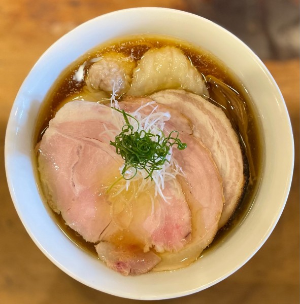 「特製中華そば、麺大盛り」@中華そば しば田の写真