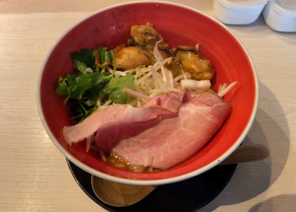 「牡蠣味噌らーめん」@味噌専門店 〜味噌呉田   life〜の写真