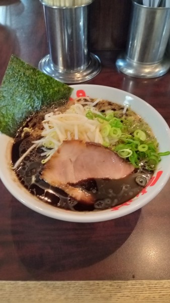 「黒ラーメン」@なんつッ亭 参 川崎店の写真