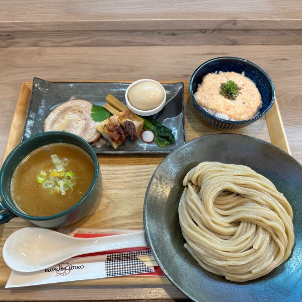 「コーチンと魚介の濃厚つけそば」@えびそば 緋彩の写真