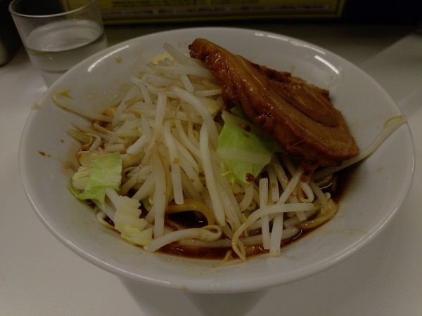 「ラーメンミニ（900円）ニンニクすこし」@ラーメン日輪の写真