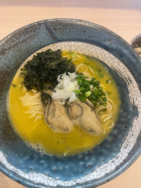 「牡蠣ラーメン」@麺屋 サマー太陽の写真