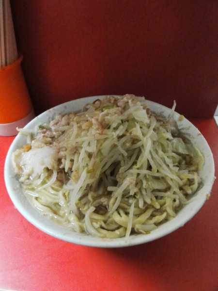 「小豚700円全部」@ラーメン二郎 三田本店の写真