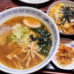 まつかさ食堂の画像