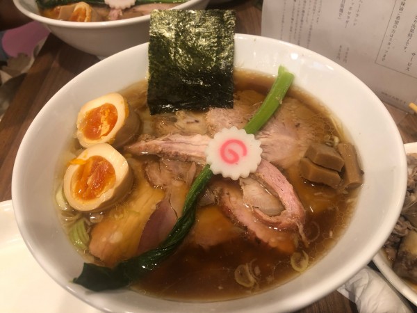 「チャーシューメン➕味玉➕ワンタン」@白河手打ちラーメン アサガキタの写真