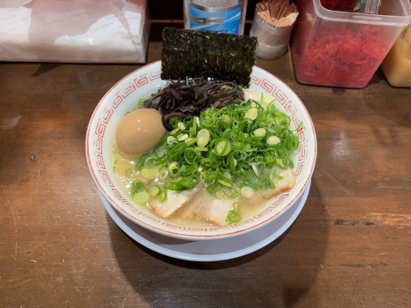 「ねぎチャーシューメン」@博多長浜ラーメン フクフクの写真