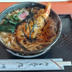 海老天そば 800円