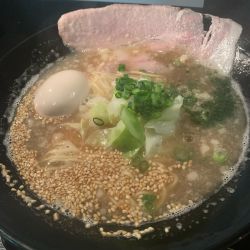 元祖金行拉麺(煮卵)
