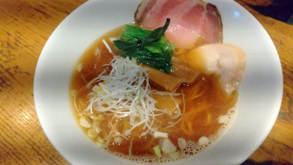 「醤油中華そば(¥900)」@中華そば べぃしっくの写真