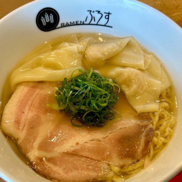 「潮塩ワンタンSOBA」@Ramenぶろすの写真