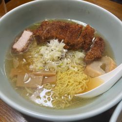 カツラーメン　1,000円