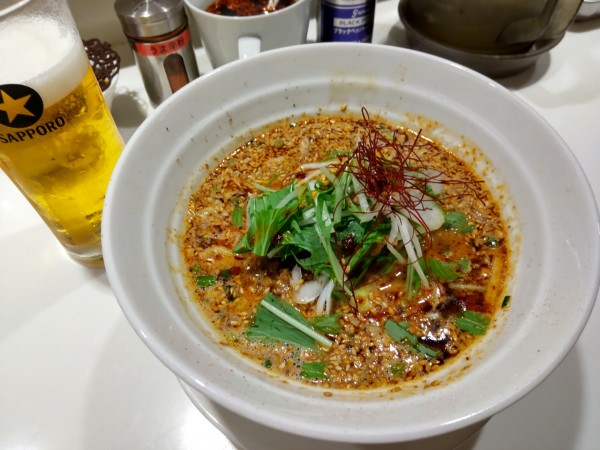 「汁あり金胡麻担々麺＋ビール､鶏排骨」@汁無し担々麺 金蠍 東京タワー店の写真