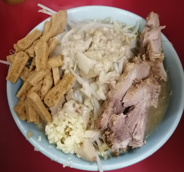 「ラーメン：850円＋きつね：100円」@ラーメン二郎 新宿歌舞伎町店の写真