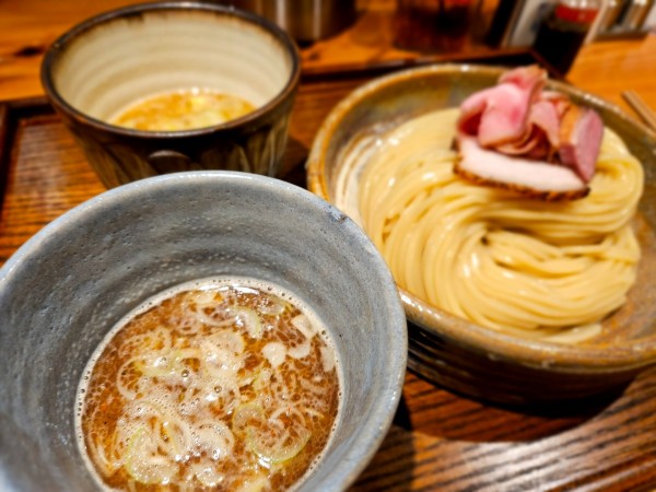 「つけ汁2種つけめん」@あいだやの写真