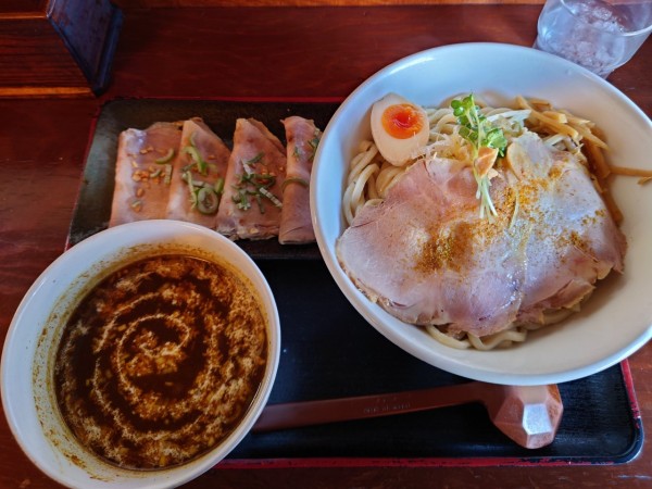 「カレーつけ麺+トッピングチャーシュー」@和風らーめん 凪の写真