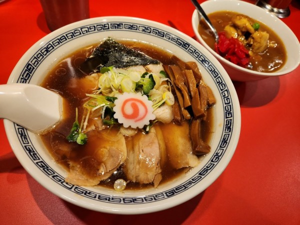 「中華そば鶏南蛮ミニカレーセット」@醤油ラーメンなら ミカド製麺直売所の写真
