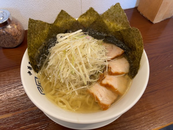 「ねぎそば(平打麺)＋のり」@中華そば 馥の写真