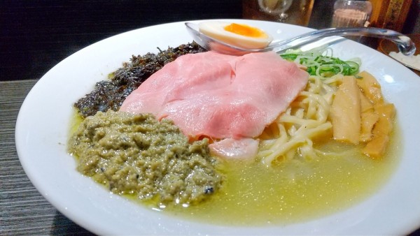 「#特製牡蠣塩 #1100円 #ライス #50円」@中華蕎麦 無冠の写真