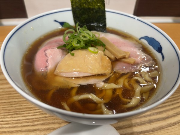 「醤油らーめん」@らーめん亭 ひなり竜王の写真