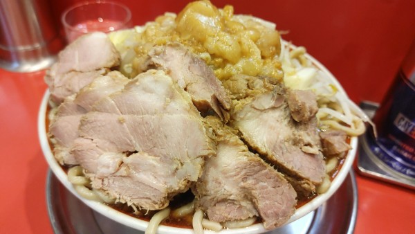 「麺増し・大ラーメン豚入り(アブラカラメ)¥1,200」@ラーメンタロー 大森の陣の写真