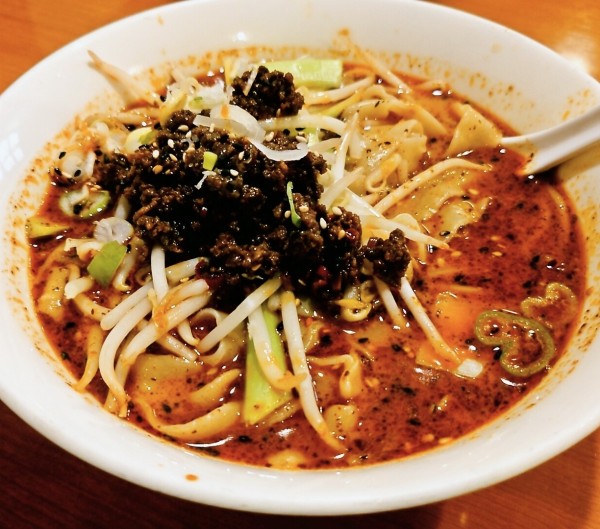 「マラー担々刀削麺」@慶太郎酒場の写真