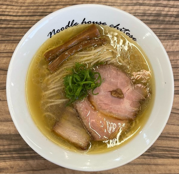 「塩らぁ麺」@麺庵ちとせの写真