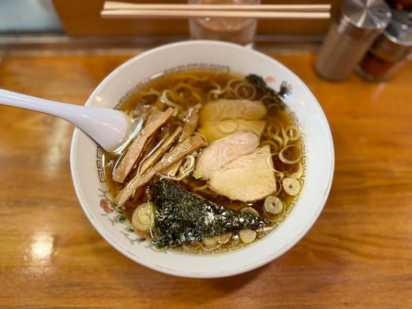 「中華そば 900円(税込)」@春木屋 荻窪本店の写真