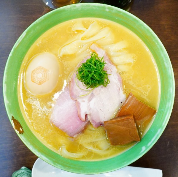 「手打中華蕎麦 塩＋味玉＋えらべるお酒」@手打麺祭 かめ囲の写真