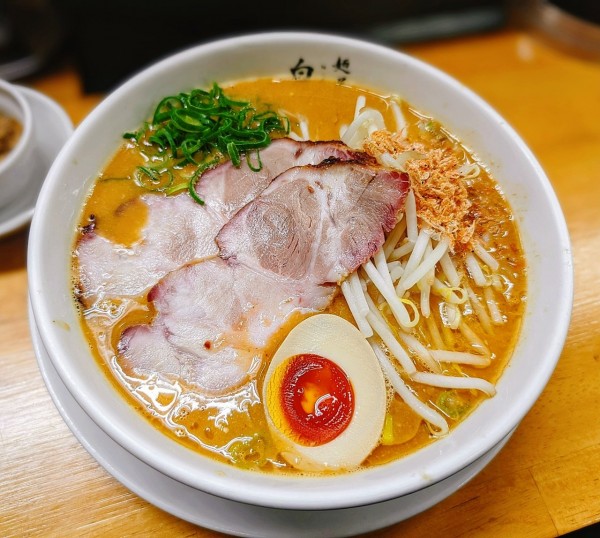 「濃厚！えび味噌󠄀ラーメン【限定】」@麺屋 白神の写真