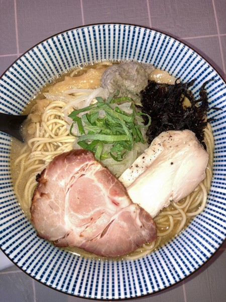 「蟹味噌煮干らーめん」@旬菜麺屋 雅流の写真