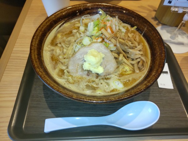 「味噌ラーメン　840」@舎鈴 入間店の写真