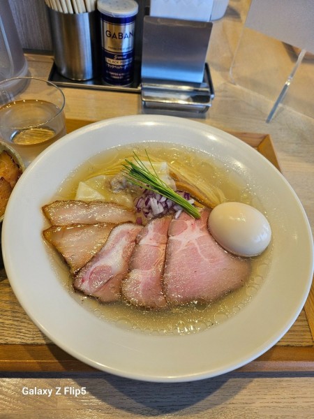 「特製中華蕎麦（塩）」@宍道湖しじみ中華蕎麦 琥珀 東京本店の写真