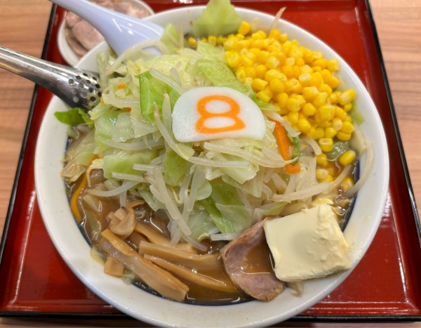「野菜コーンバター風味らーめん(味噌)」@8番らーめん 七尾西店の写真