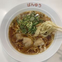 中華そば(730円)