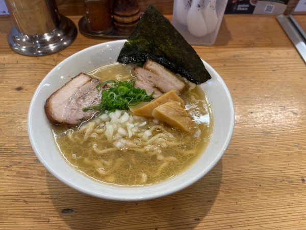 「鯛塩らーめん」@らーめん いつ樹 本店の写真